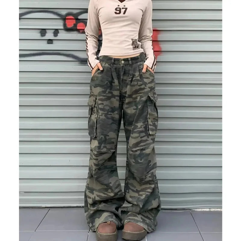 Camouflage Jeans Women - Wide Leg